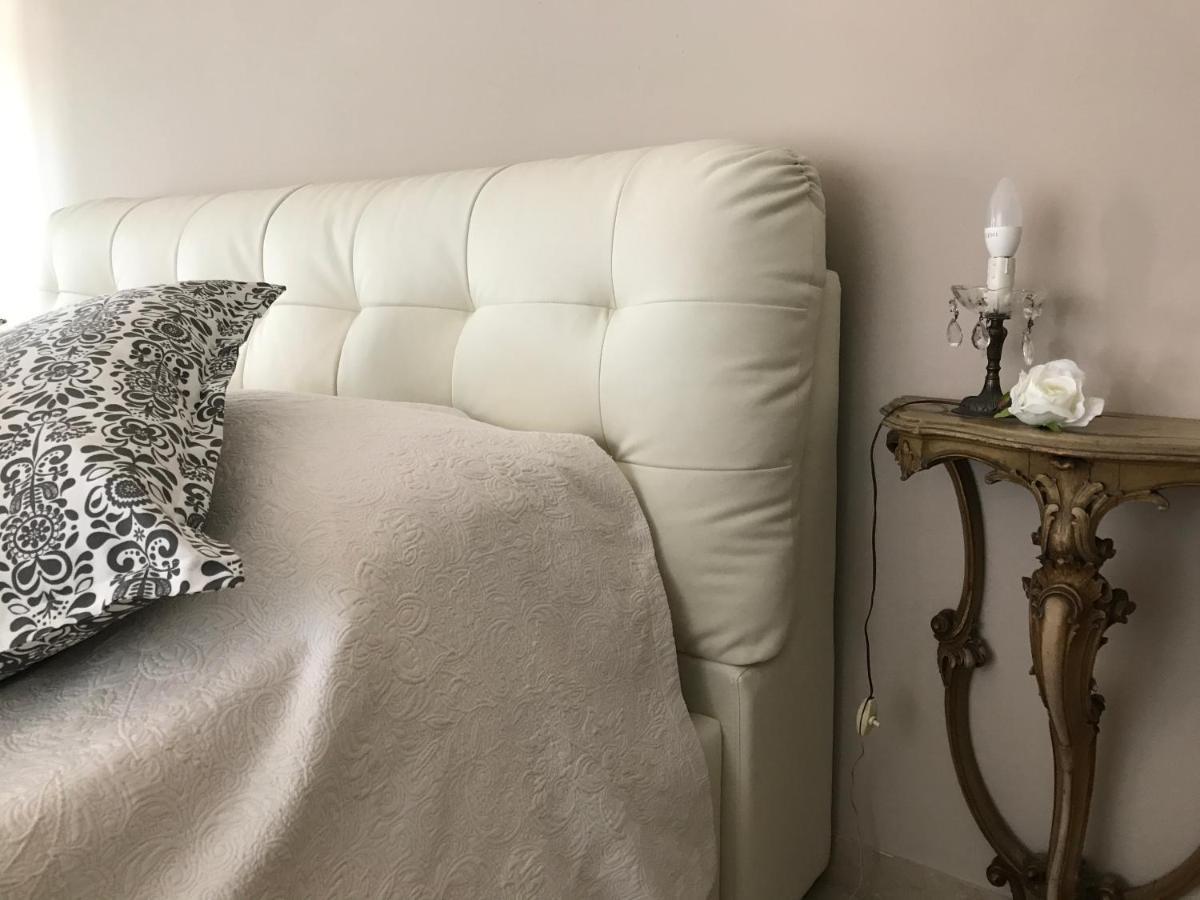 مبيت وإفطار فيرونا Fleur Blanche المظهر الخارجي الصورة